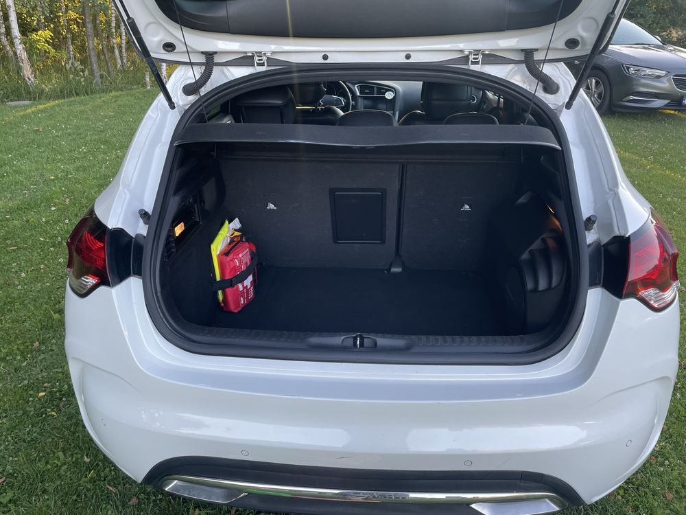 Citroen DS4 1.6 eHdi 2011 r.