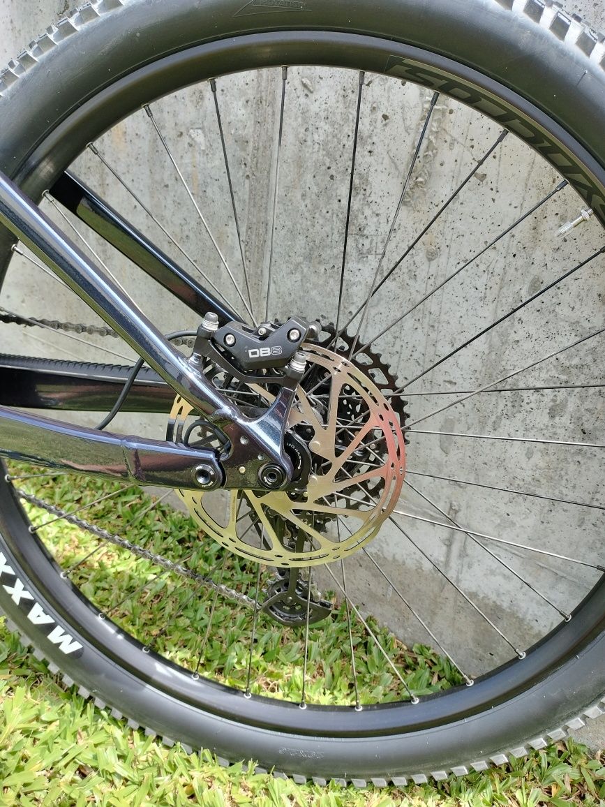 Vendo e-bike SCOTT eRIDE Strike 930. Como nova com 80km.