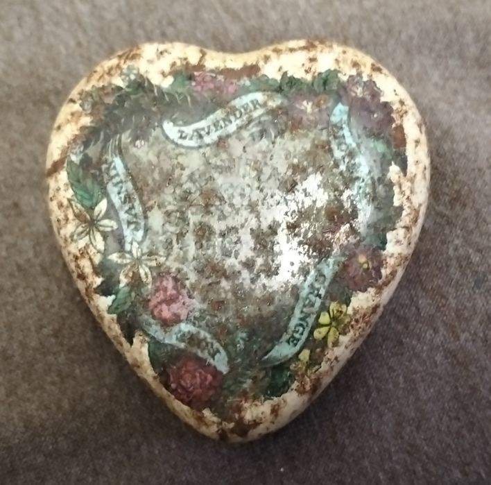 Latinha porta anéis, muito antiga