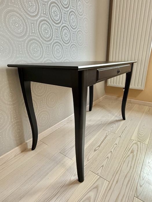 Stylowe biurko Leksvik IKEA lite drewno sosnowe