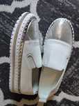 Nowe buty z cyrkoniami bardzo wygodne 41