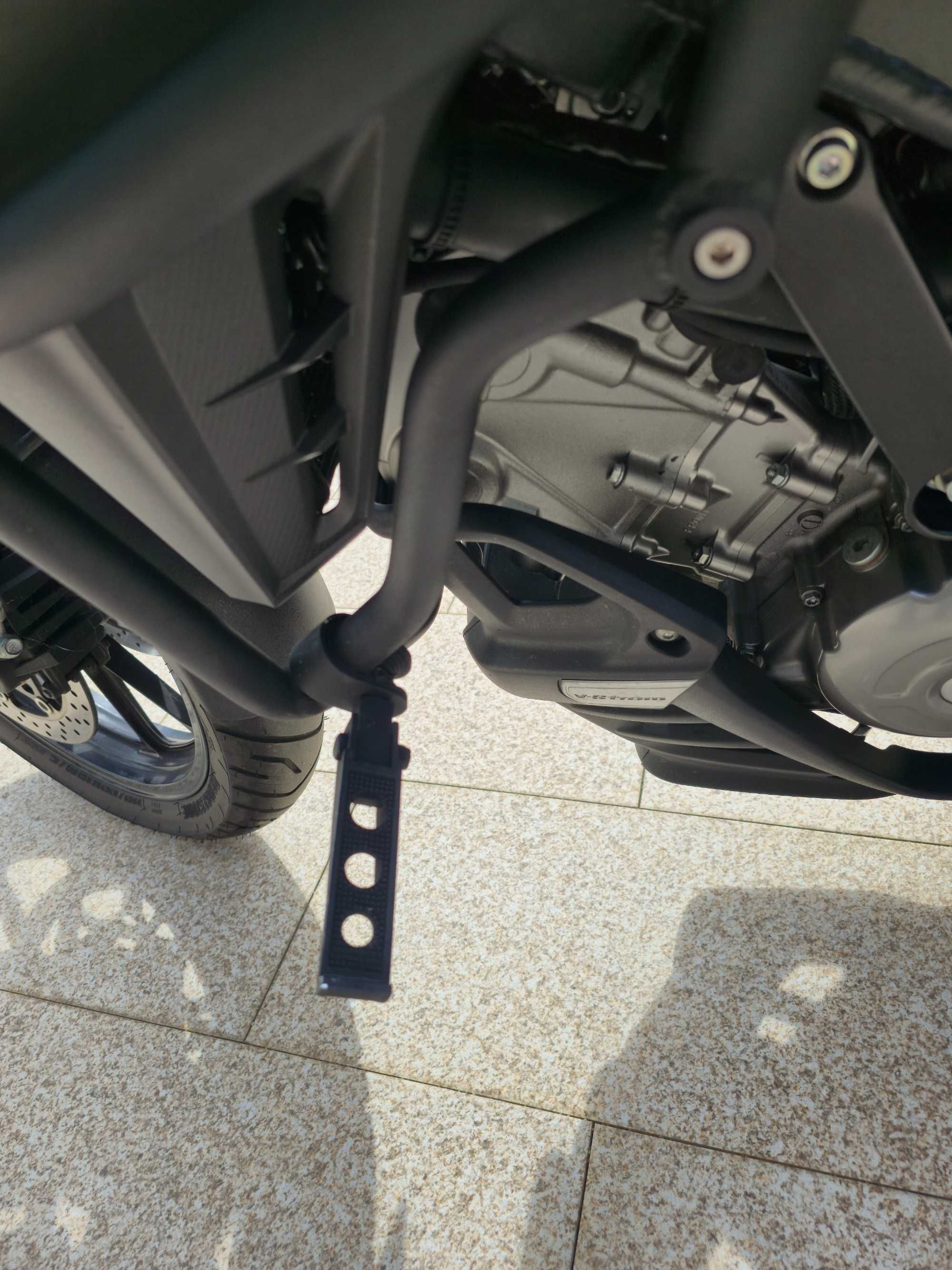 Suzuki V Strom 650