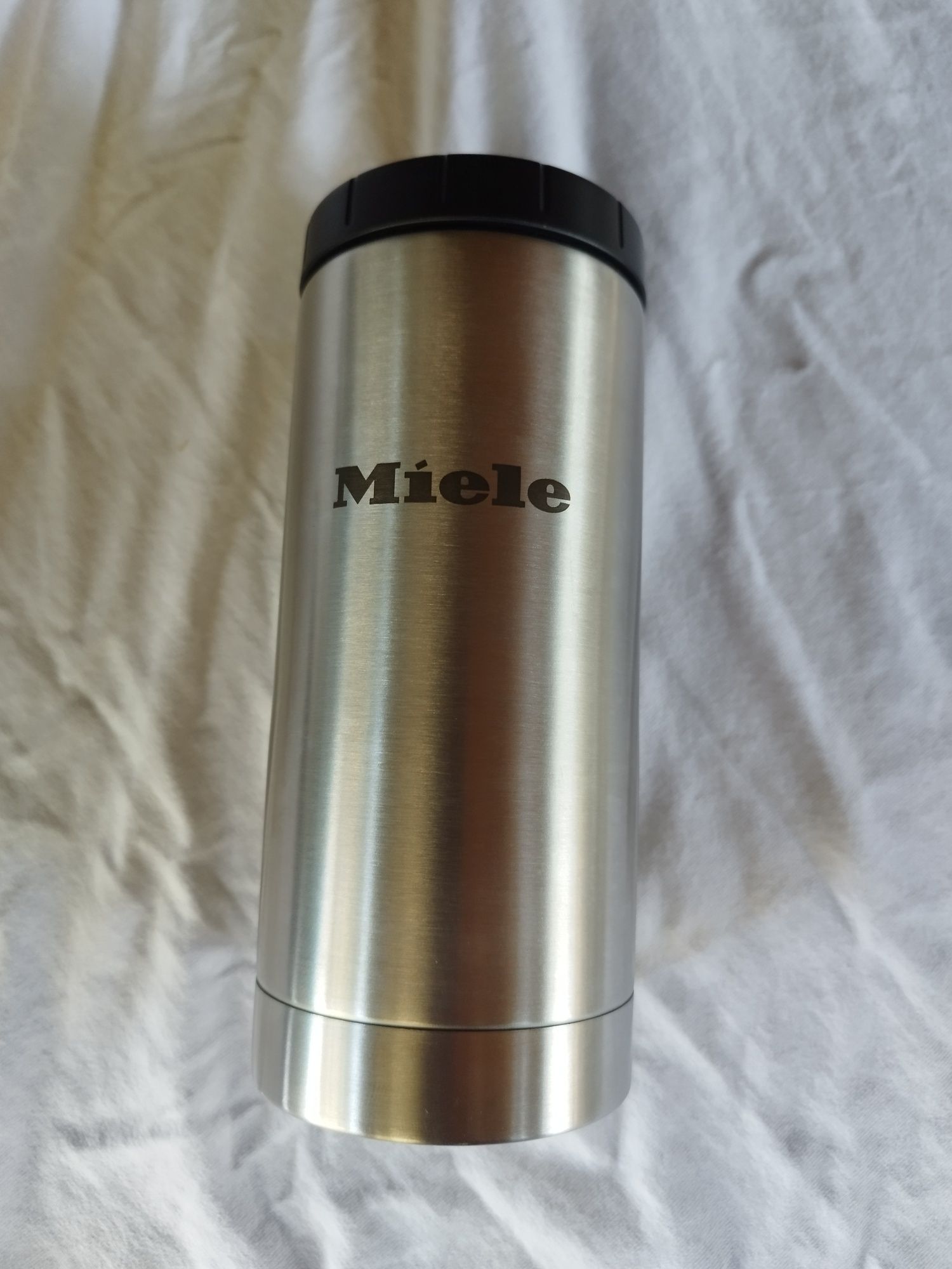Pojemnik na mleko do ekspresów MIELE