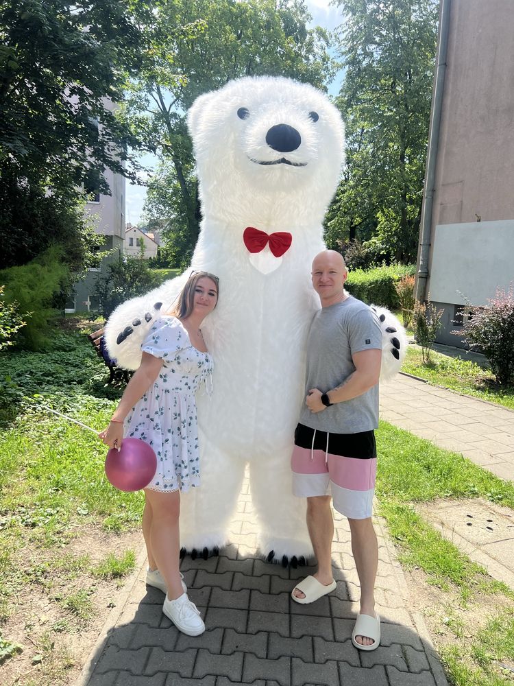 Biały Miś przyjdzie na Twoje święta!