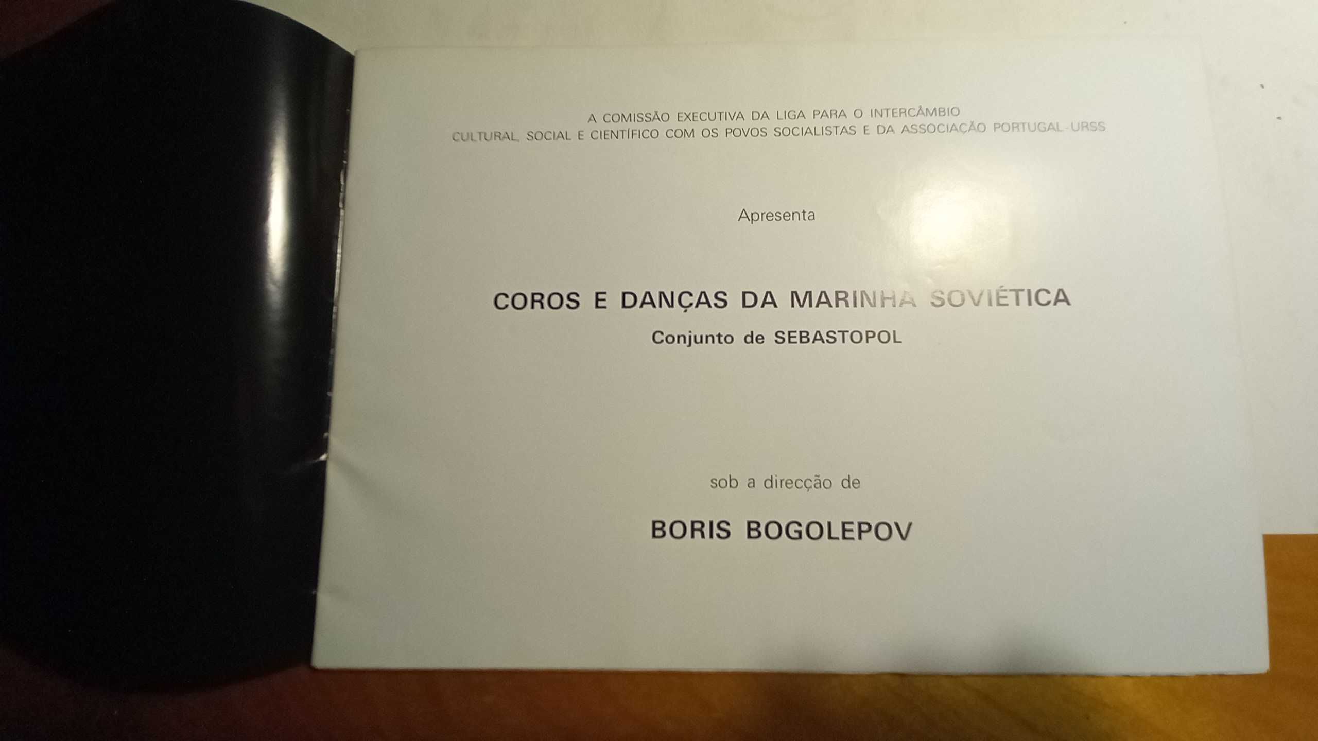 Folhetos de teatro anos 70/80 II+folh. Manhã Submersa