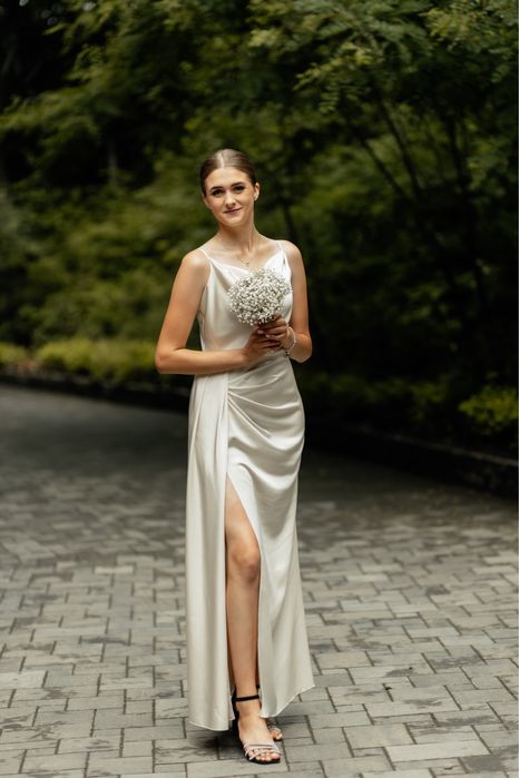 Продам плаття.