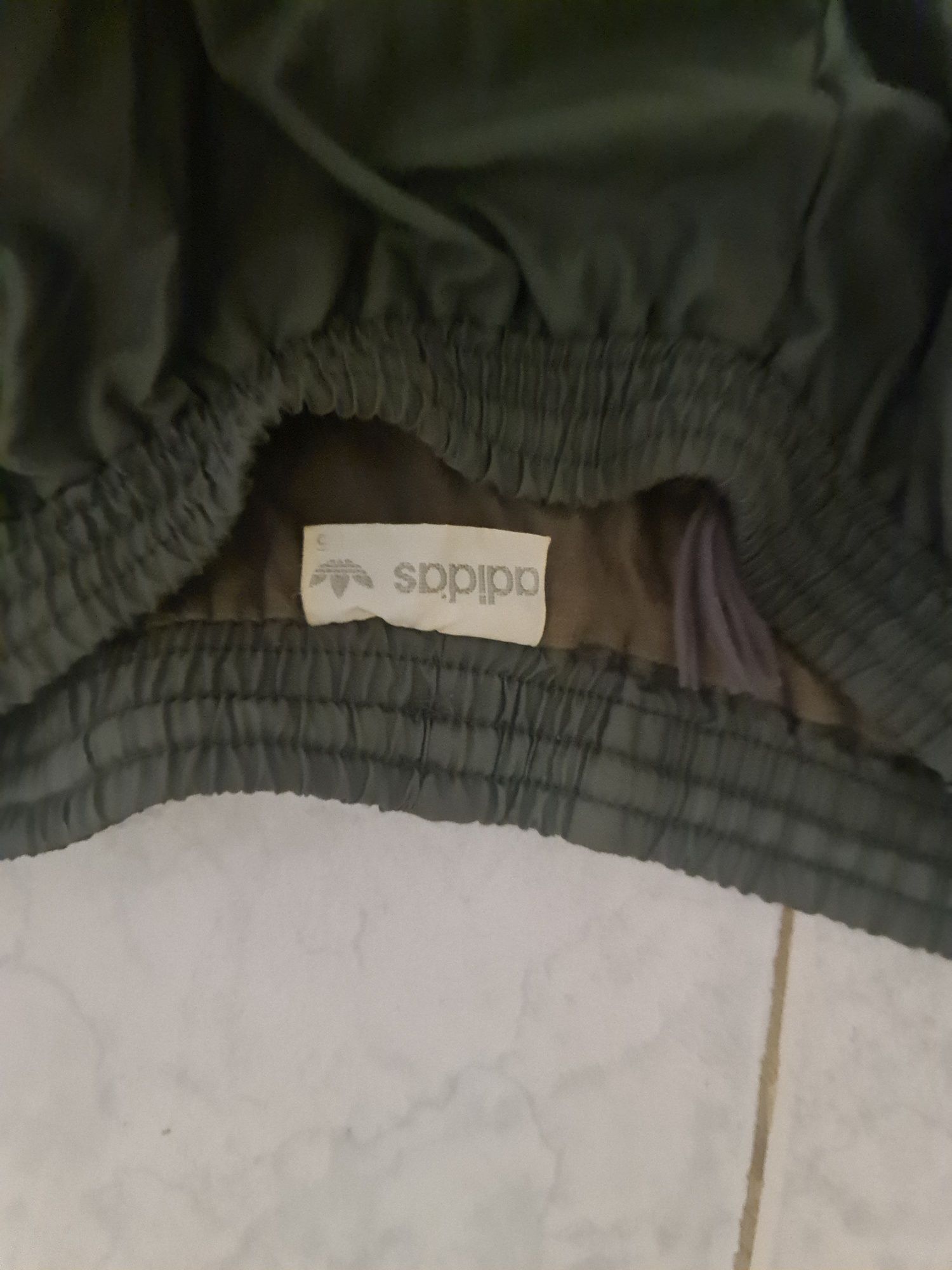 Vendo Calças Adidas
