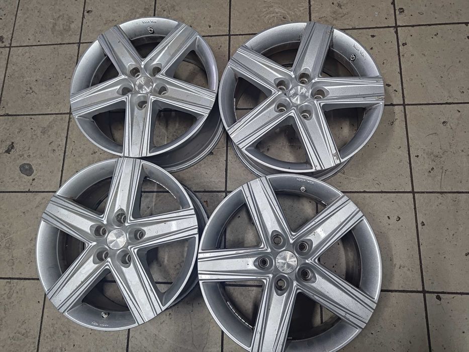 Felgi aluminiowe Aluett 32757 7.5" x 17" 5x120 ET 45