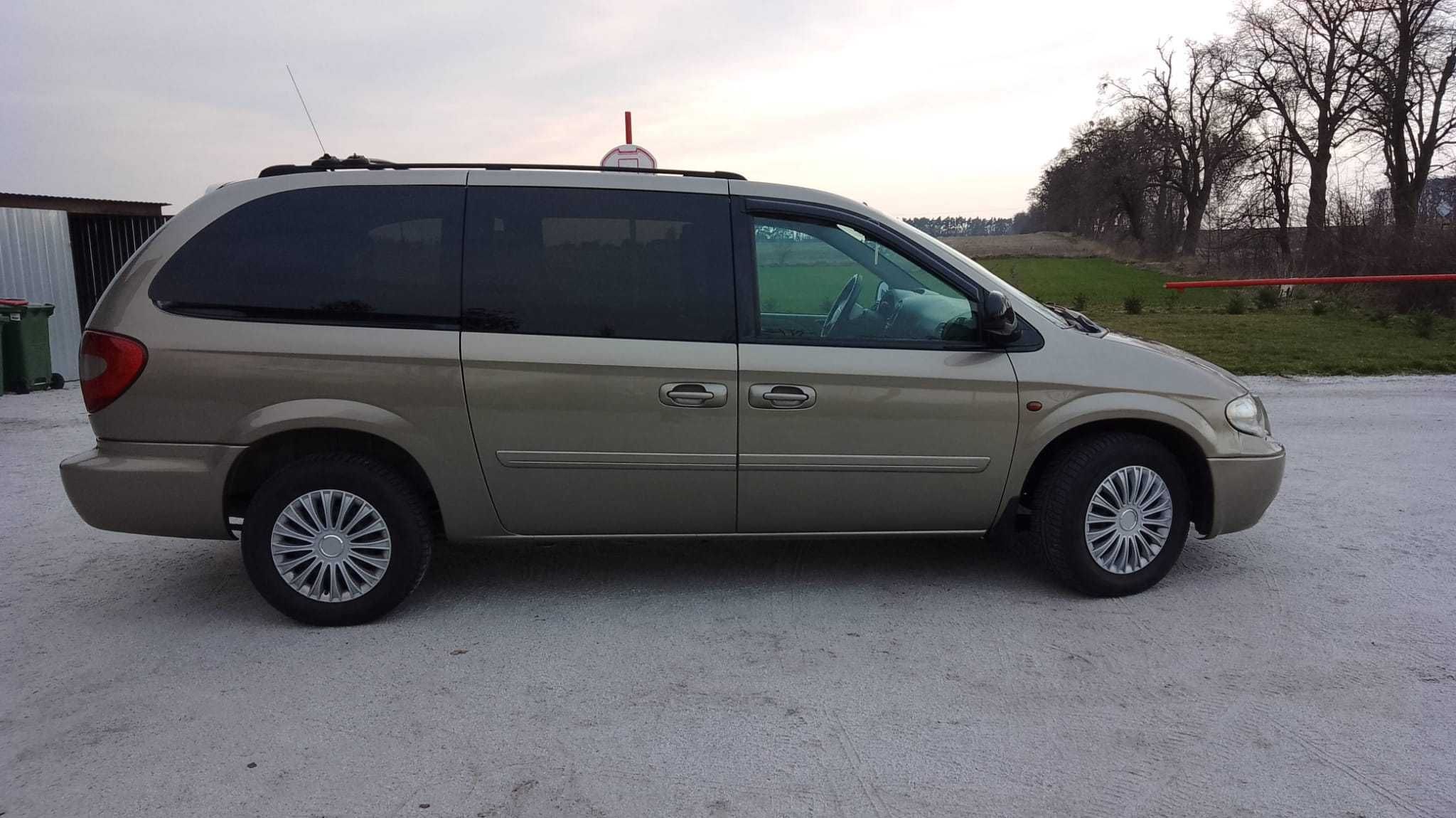 Chrysler Grand Voyager 2004 automat minivan / dostawczy