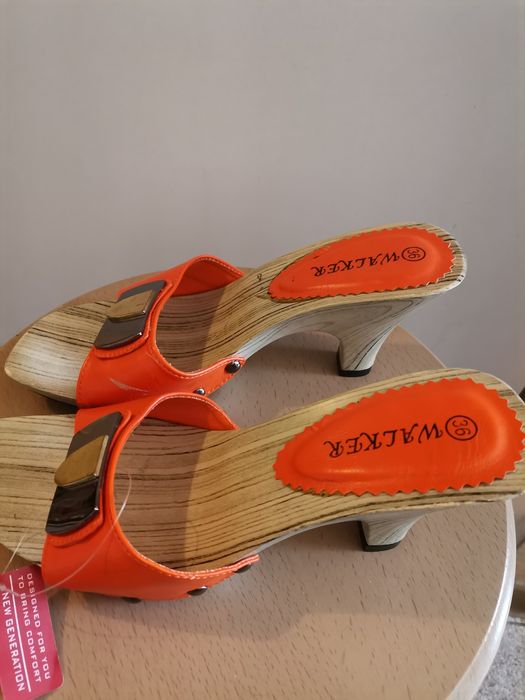 Chodaczki, drewniaczki.