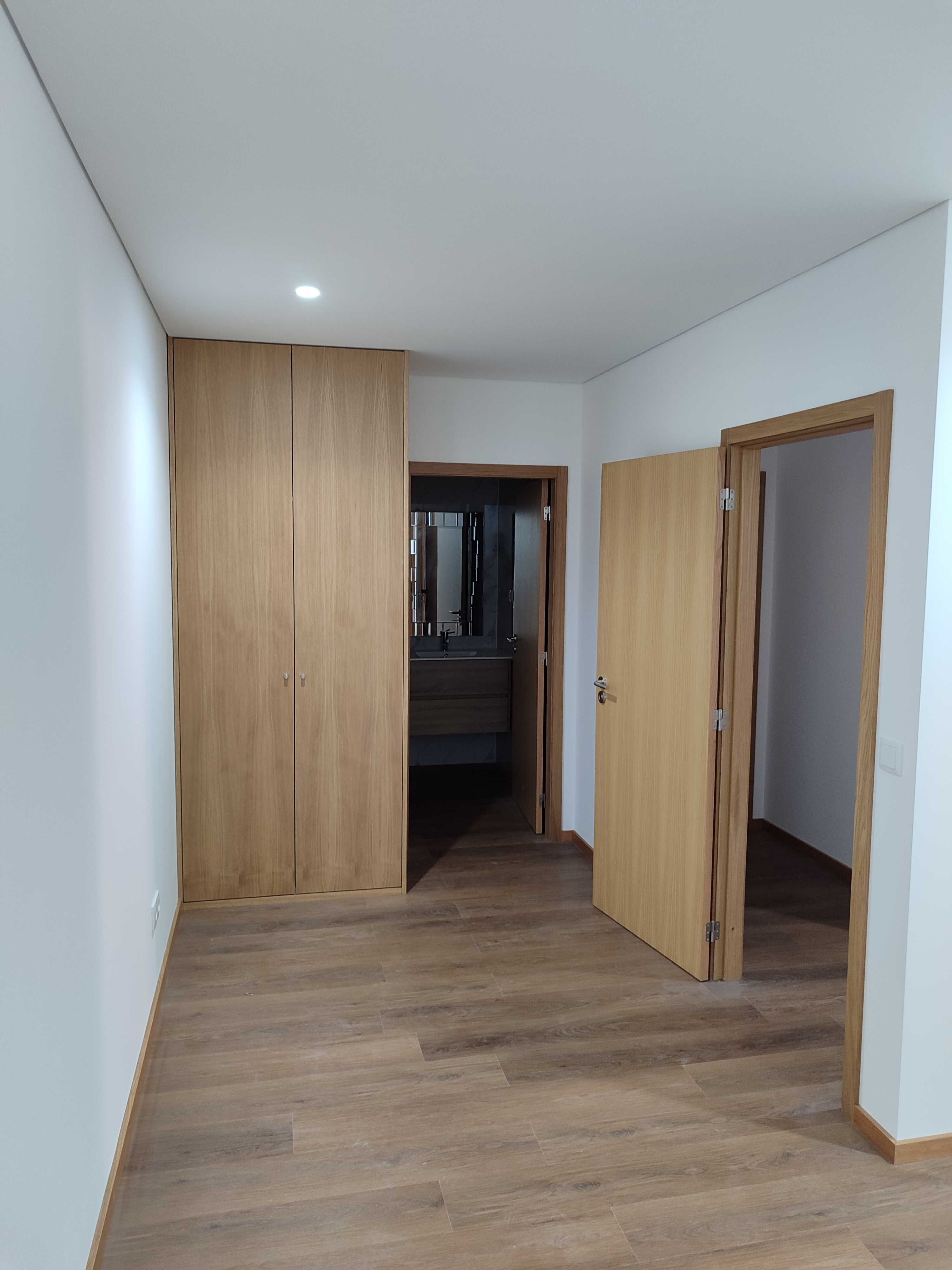 Apartamento com 251 m2