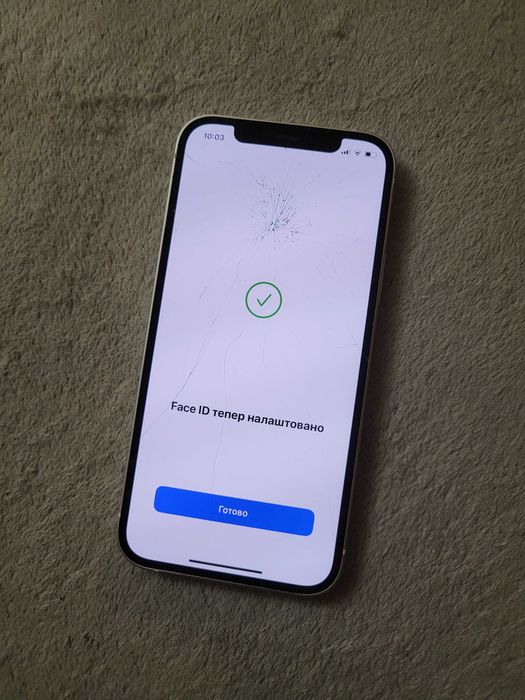 Apple iPhone 12 64 Гб
