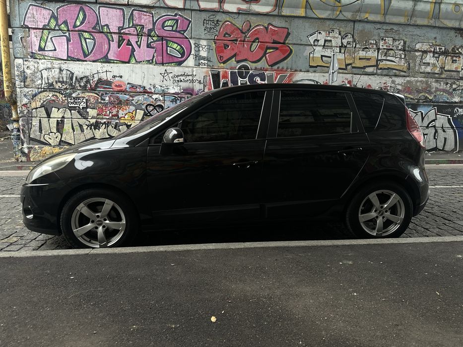 Рено Сценик 3 1.5 CDI 106л/с