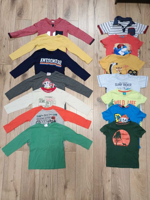 Paka ubrań dla chłopczyka rozmiarem 104/110/116