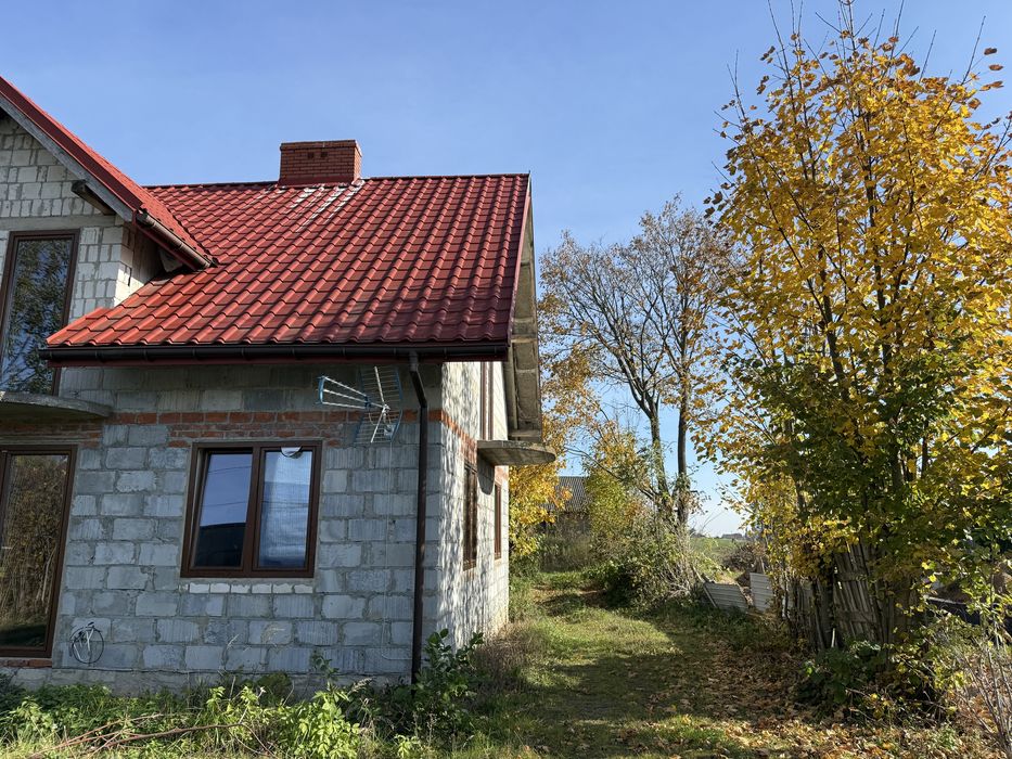 Dom z potencjałem blisko zalewu – Nieskurzów Stary, 0,5 ha działki!