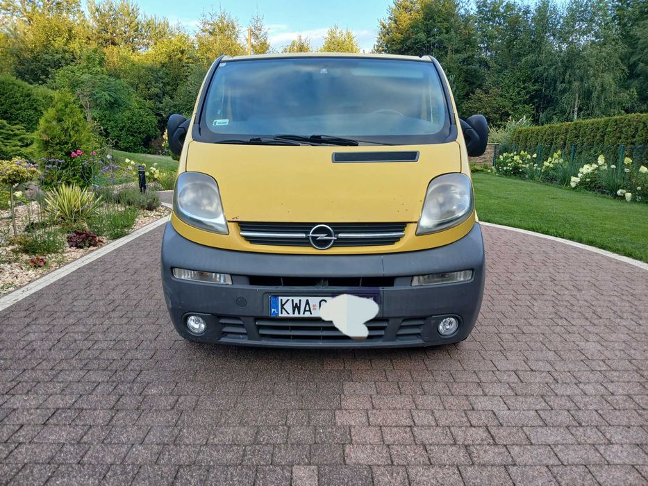 Opel Vivaro 1.9 CDTI 8 lat u jednego właściciela