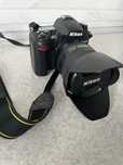 Продам фотоапарат Nikon D7000
