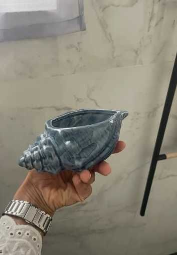 Vaso em forma de Concha do Espaço Casa