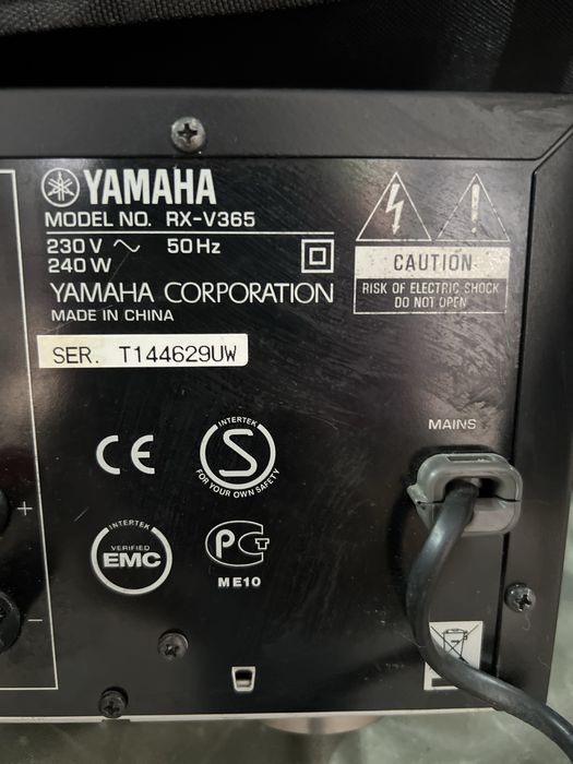 Yamaha RX-V365 ресивер/усилитель