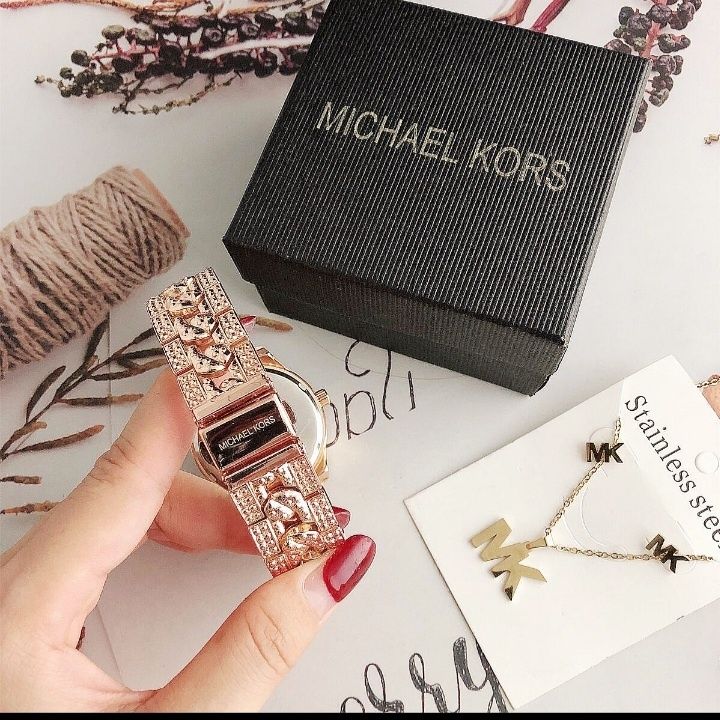 Złoty zegarek Michael Kors. Cyrkonie. Pudełko