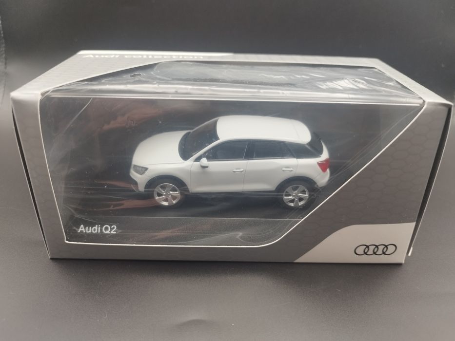 1/43 Spark Audi Q2 White 2016 model