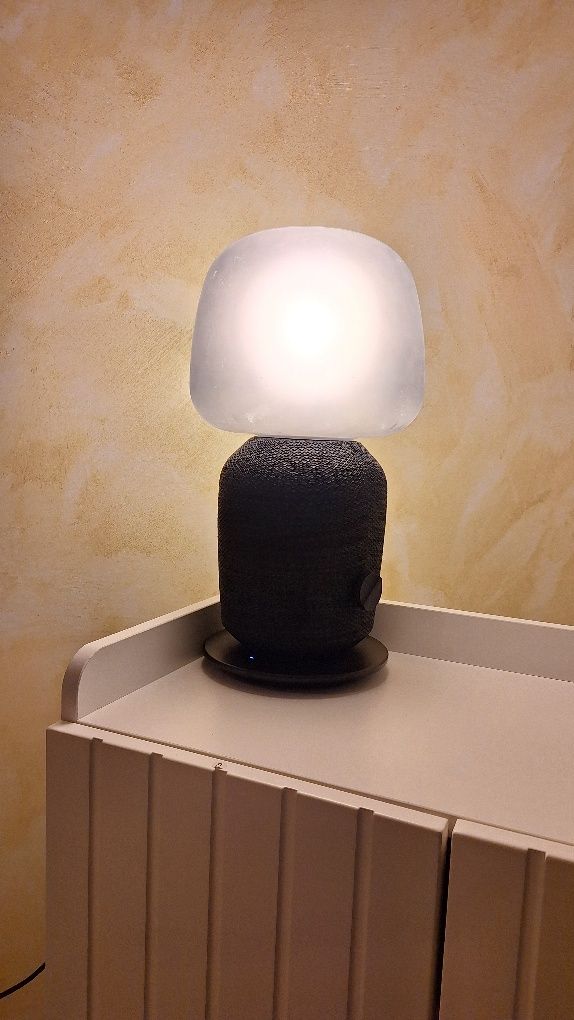 Symphonisk Candeeiro c/coluna ikea