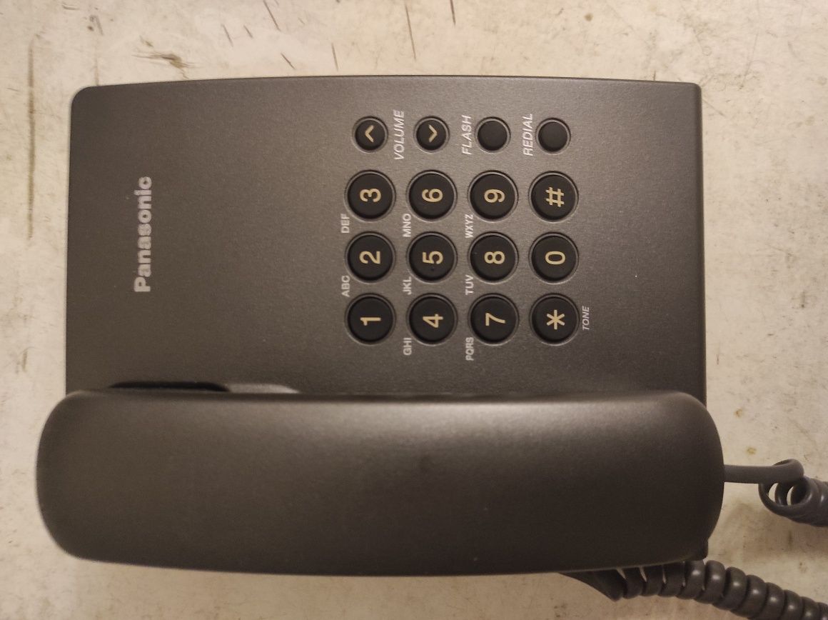 Телефон Panasonic KX-TS2350