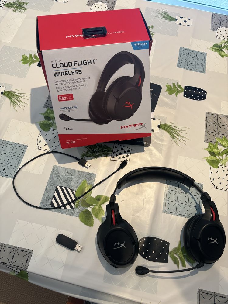 Headset HyperX Cloud Flight Wireless - excelente qualidade