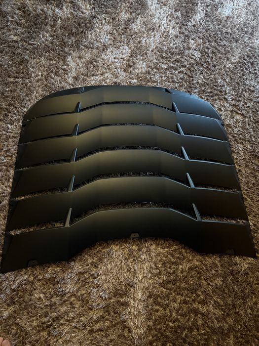 Zaluzja na tylna szybe mustang