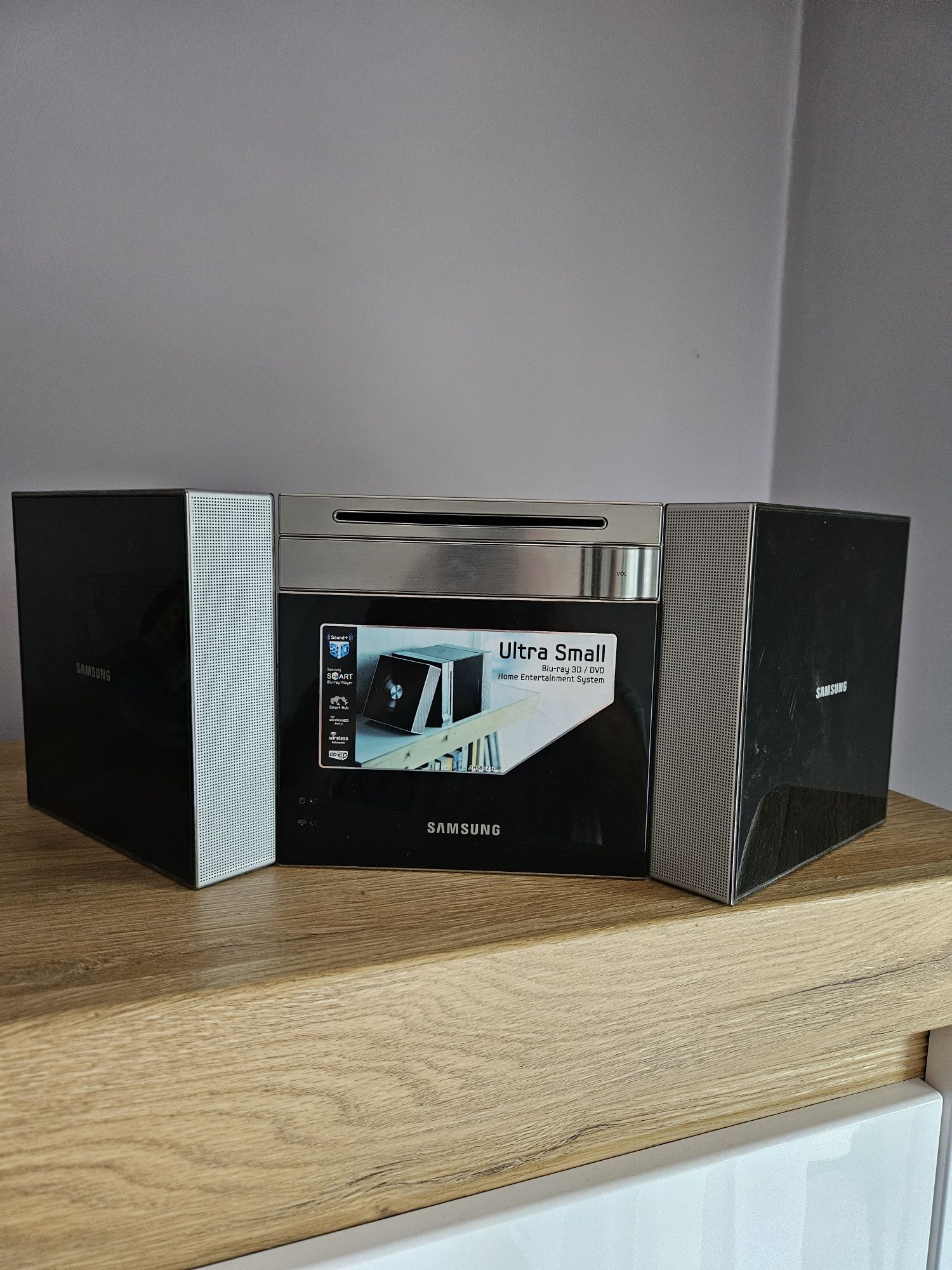Samsung Ultra Small kino domowe 2.1
