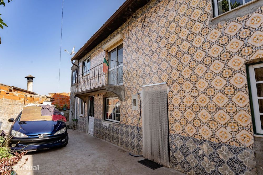 Moradia T7 para venda