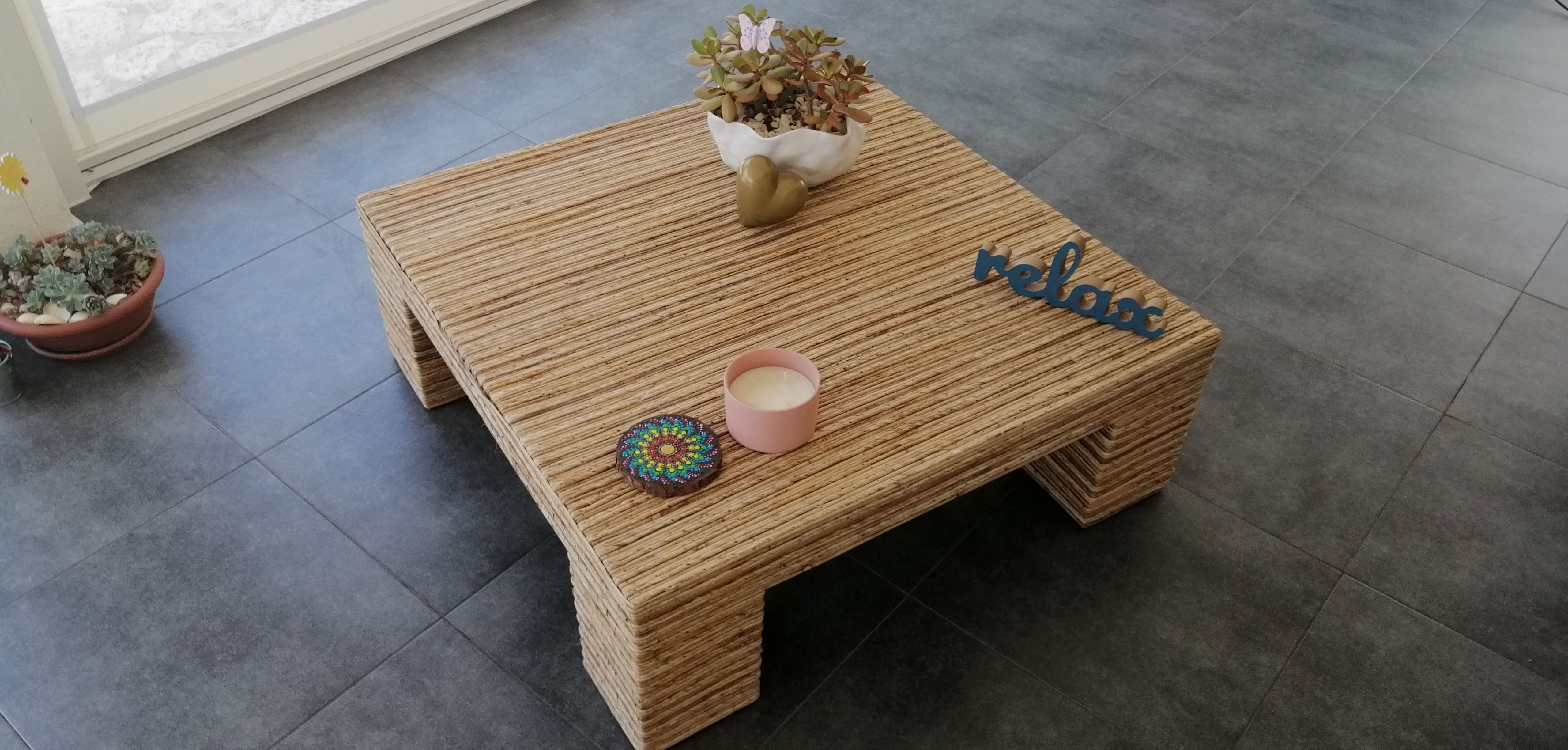 Mesa de apoio para jardim