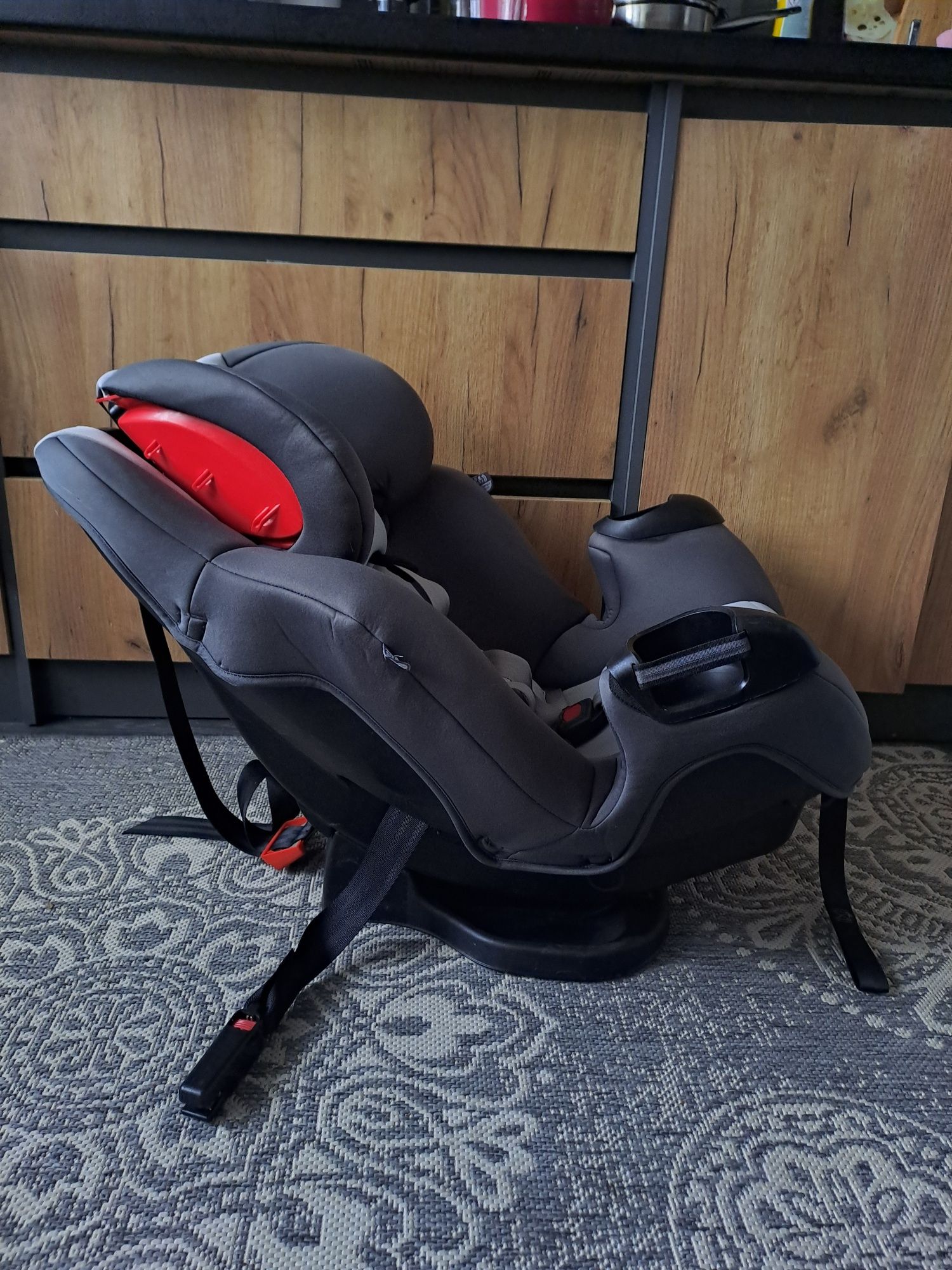 Американське автокрісло Evenflo Symphony Sport 0-36 кг ізофікс