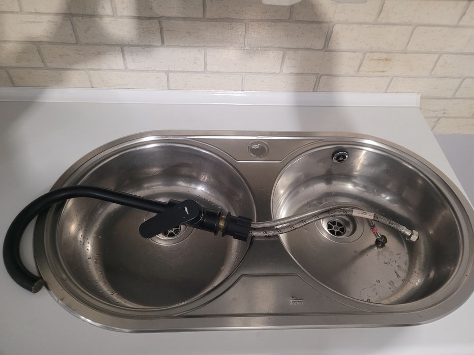 Zlew + bateria + syfon