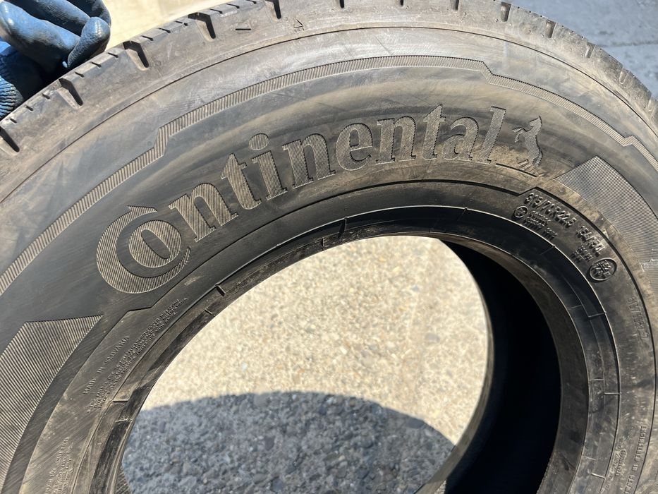 315/70/22,5 Continental шини резина