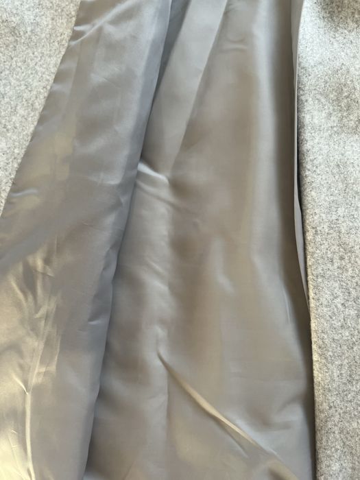 Elegancki klasyczny plaszcz