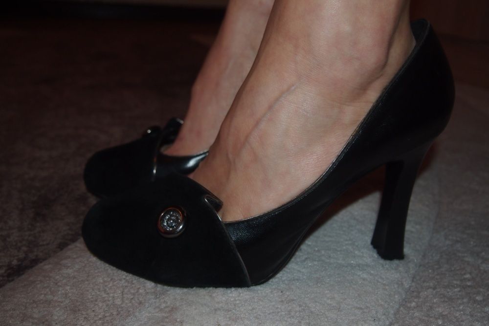 Черные кожаные туфли размер 38  (24,5 см) Турция (черные туфли)