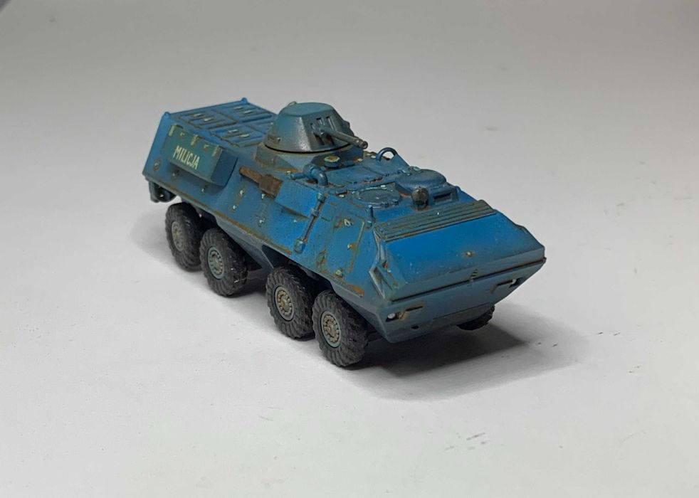 SKOT Milicja skala 1:87 H0