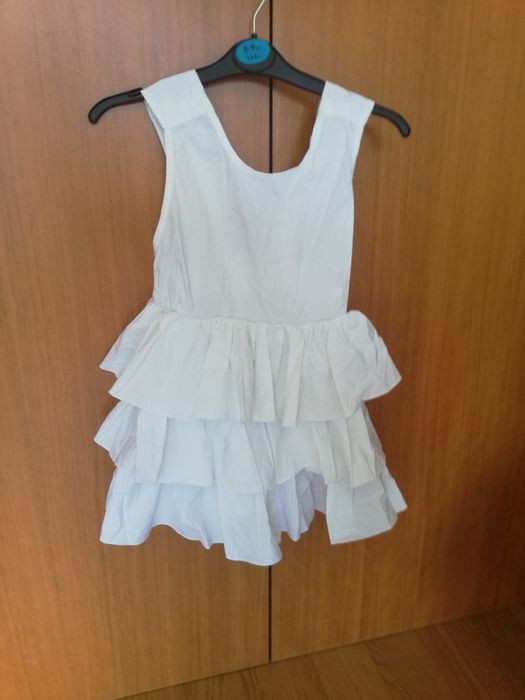 Vestido sem costas feito à mão 4/5 anos