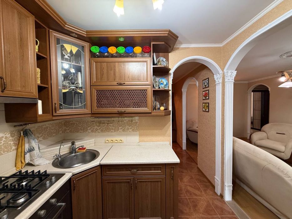 Добротная 3к на Бугском бульваре