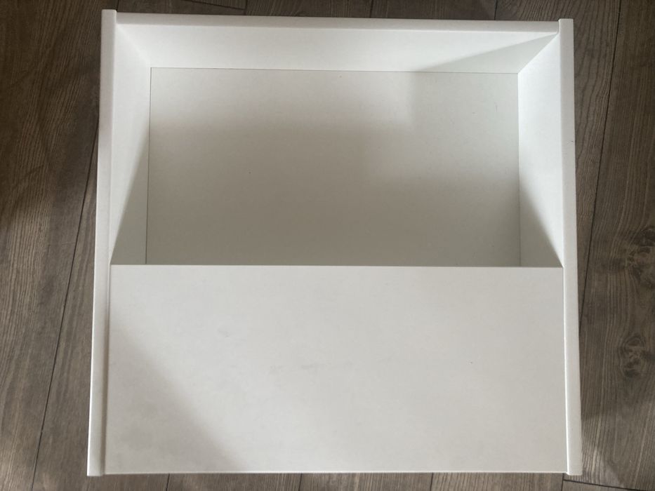 Stolik/pojemnik pod łóżko na kółkach IKEA Fredvag