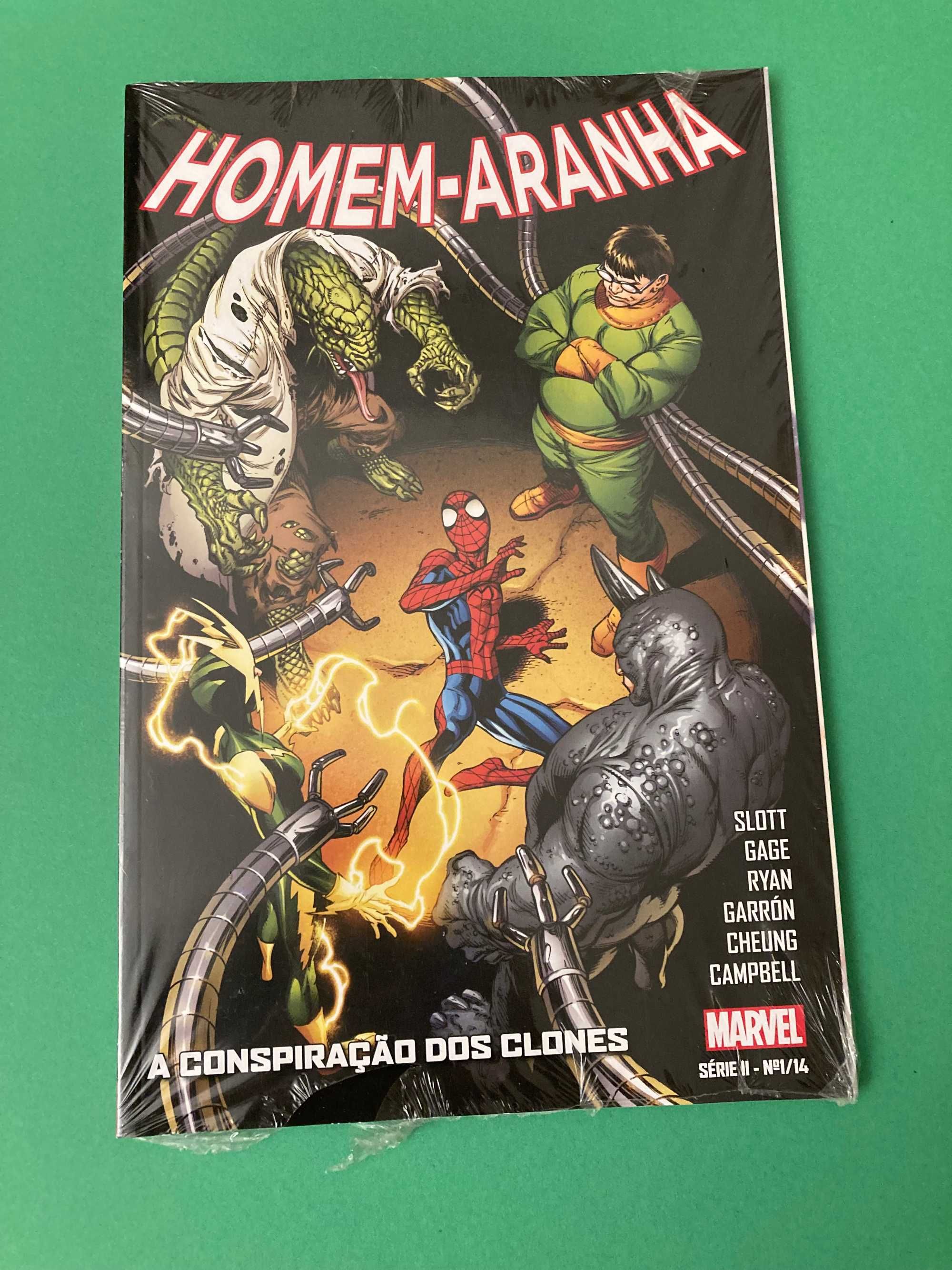 Revista BD Homem-Aranha A Conspiração dos Clones Marvel Nova Selada