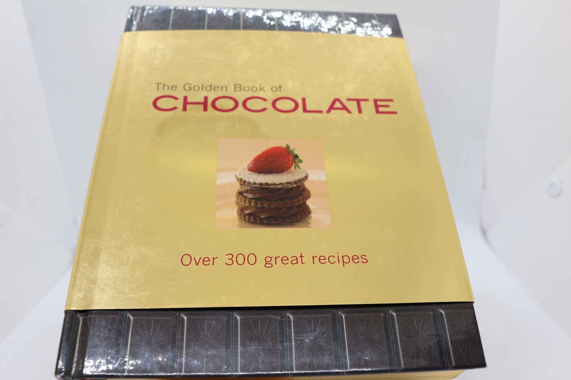 The Golden Book of Chocolate Over 300 Great Recipes Novo