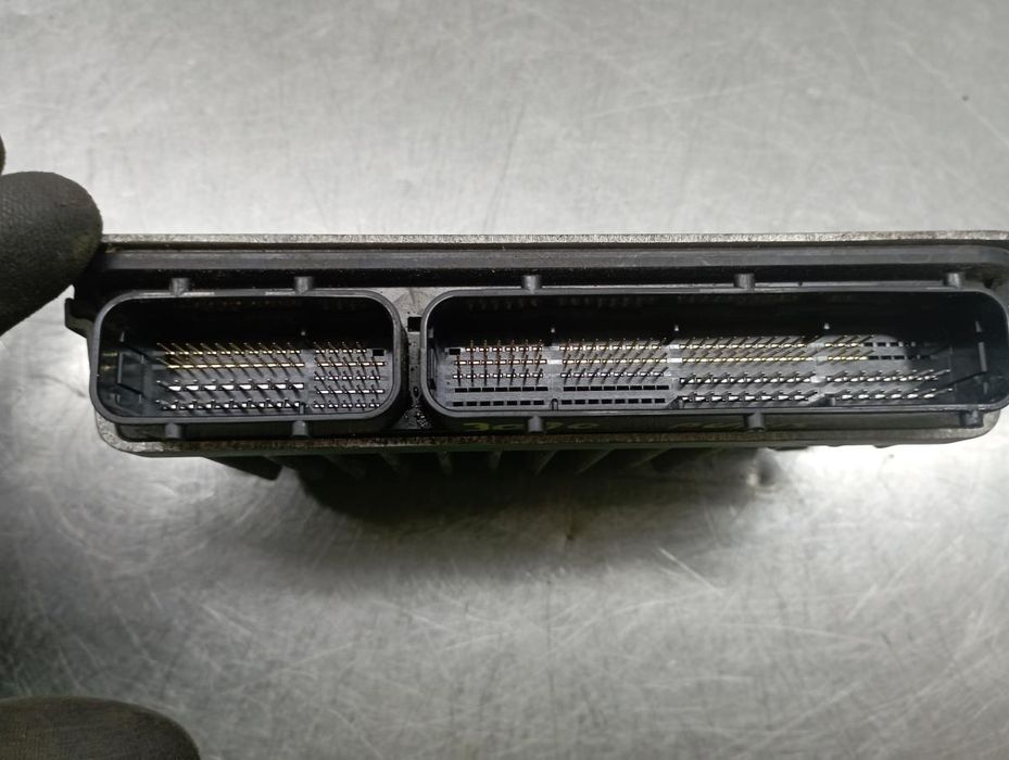 Centralina motor / ECU TOYOTA Auris Hatchback (_E18_)