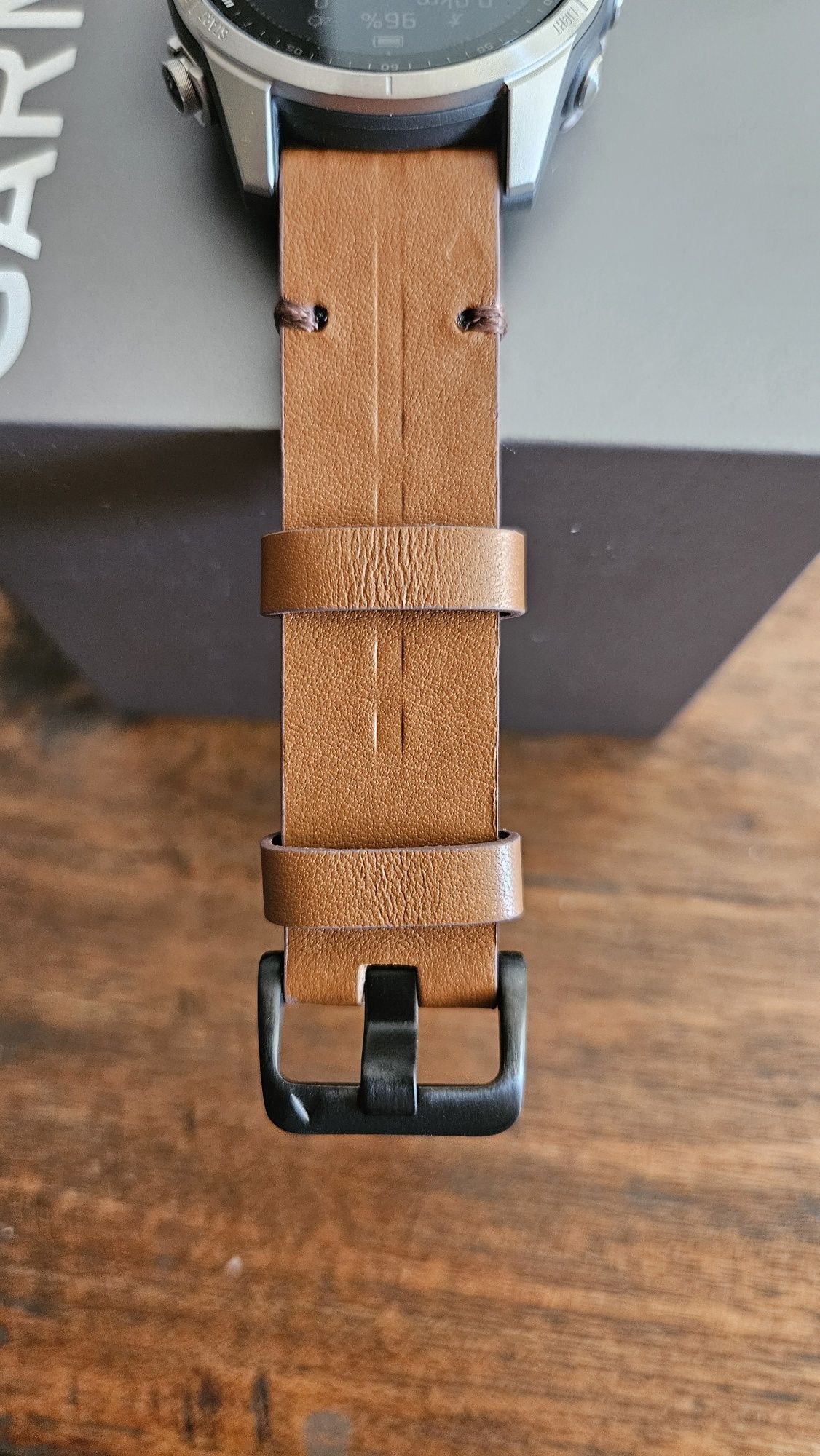 Pasek Garmin 20mm kolor brąz. Skóra Quick Fit
