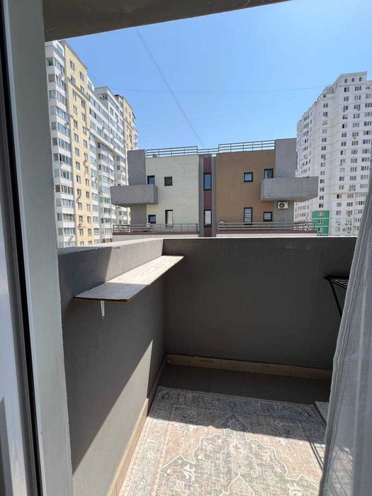 продам смарт квартиру с балконом,  на Бочарова