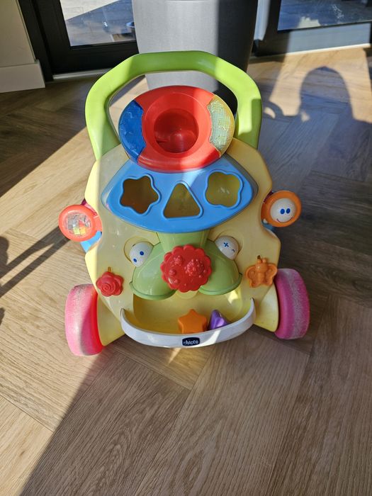 Chozik, w bdb stanie.