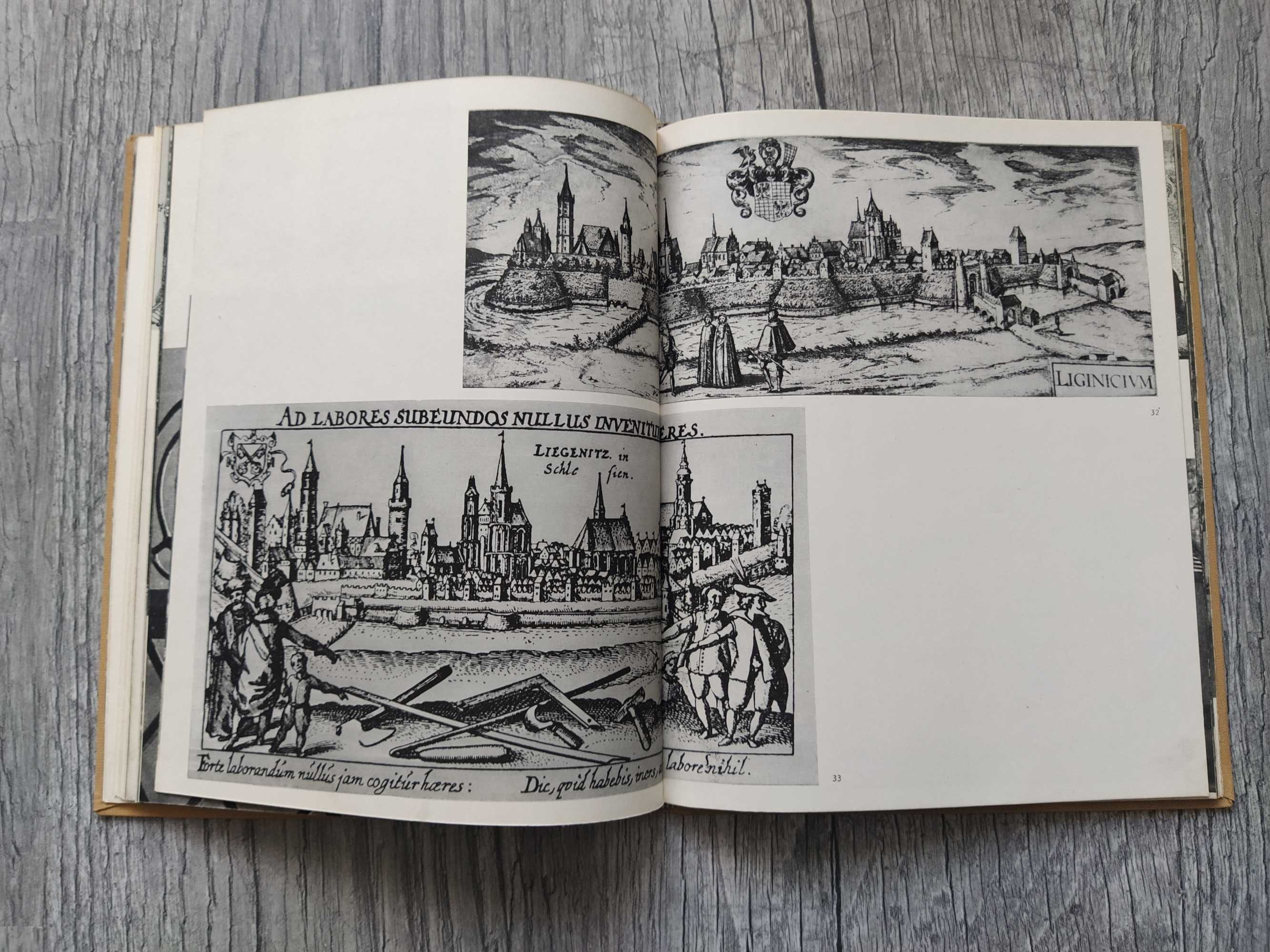 Album Legnica 1965r. M.Szypowska j.polski j.angielski j.niemiecki