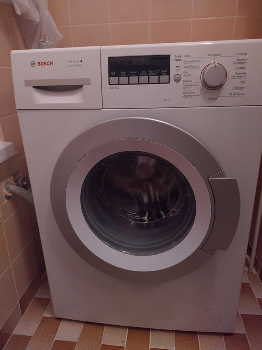 Na sprzedaż pralka Bosch Serie 4 Vario Perfect WLG24261 slim 5kg