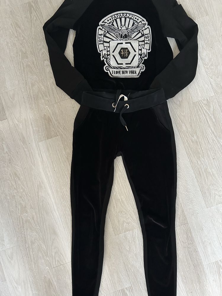 Dres welurowy paparazzi fashion